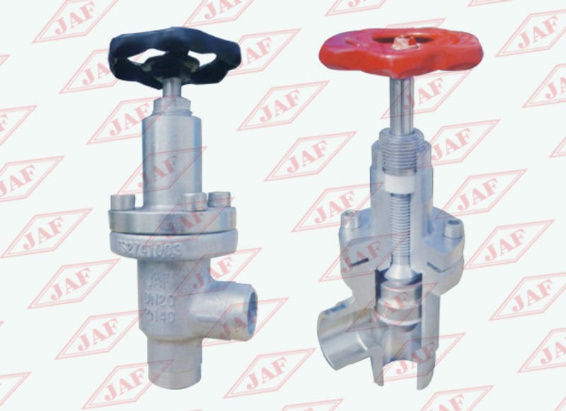 對焊直角截止閥J64F（B）-25(40）、對焊直角節(jié)流閥L61F(B)-25(40）